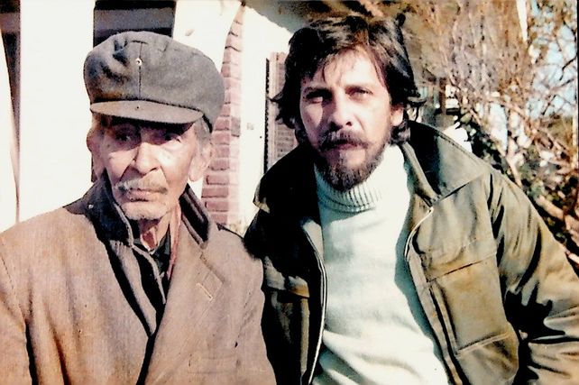 Hugo con el gran poeta entrerriano Juan L. Ortiz