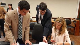 Crimen y abuso: la madre del niño de tres años quedó detenida