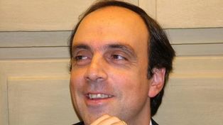 El intendente electo José Corral presenta el proyecto para la Agencia de Cooperación