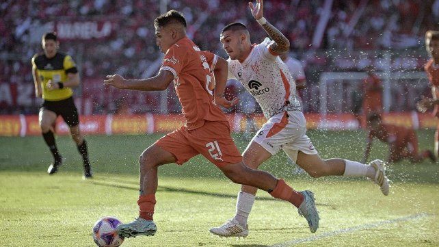Independiente se fue al descanso 2-0 arriba. Luego la Gloria se lo empató.