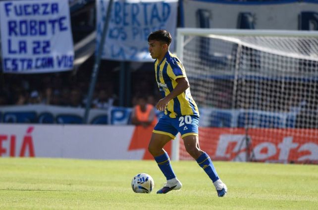 Vicente Pizarro se reincorporó a Central después del largo regreso de Nueva Zelanada.