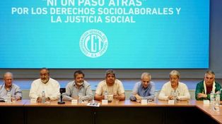 La Justicia habilitó la feria para tratar el amparo de la CGT contra el DNU de Milei