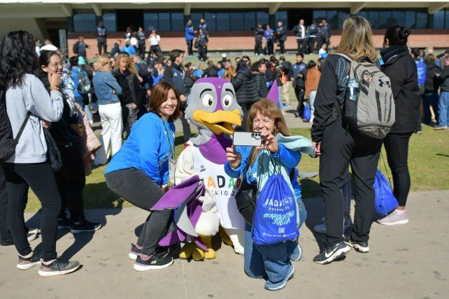 Los voluntarios de la competencia que contará desde el martes con la presencia de Entre Ríos.