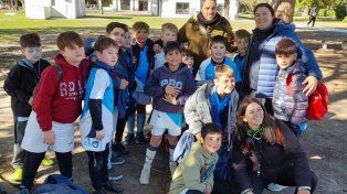 Rugby: semilleros del Rowing viajaron a La Plata y estuvieron con Pichot