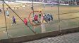 Escándalo en un torneo barrial de Neuquén: un árbitro golpeó a un hincha tras un penal. Escándalo en un torneo barrial de Neuquén: un árbitro golpeó a un hincha tras un penal.