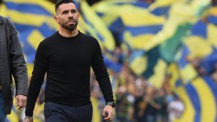 Inolvidable. Carlitos vivió su primer clásico, logró un triunfo resonante y la gente lo aplaudió.