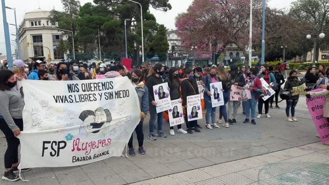 Marcharon en Paraná para pedir justicia por el femicidio de Eliana Ledesma