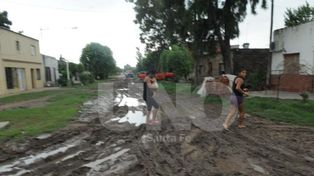 Vecinos de Villa del Parque vuelven a reclaman por el deterioro del barrio
