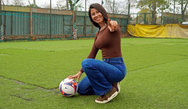 El nuevo desafío. Martina Cuffaro Russo ahora buscará mostrar sus cualidades futbolísticas. Me siento más cómoda como delantera