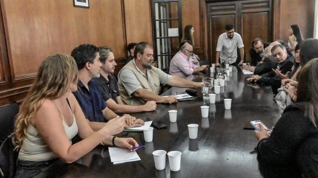Gobierno nacional y ATE acordaron un aumento de 16%