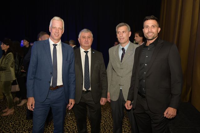 Dionio Scarpin, Gerardo Bongiovani , Pablo Olivares y Federico Lifschitz