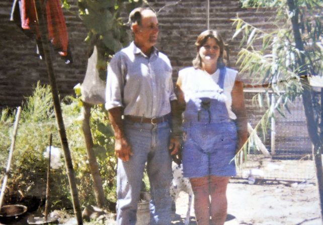 Mencho y Margarita. En su casa quedaron todas sus cosas.