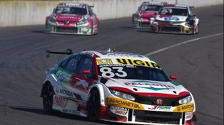 Facundo Ardusso luchó a brazo partido por la victoria en Rafaela, la primera del año en TC2000 y la primera en el óvalo.