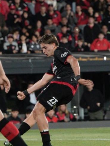 La noche de Jerónimo Gómez Mattar: abrió el camino con el gol que soñaba desde los cuatro años