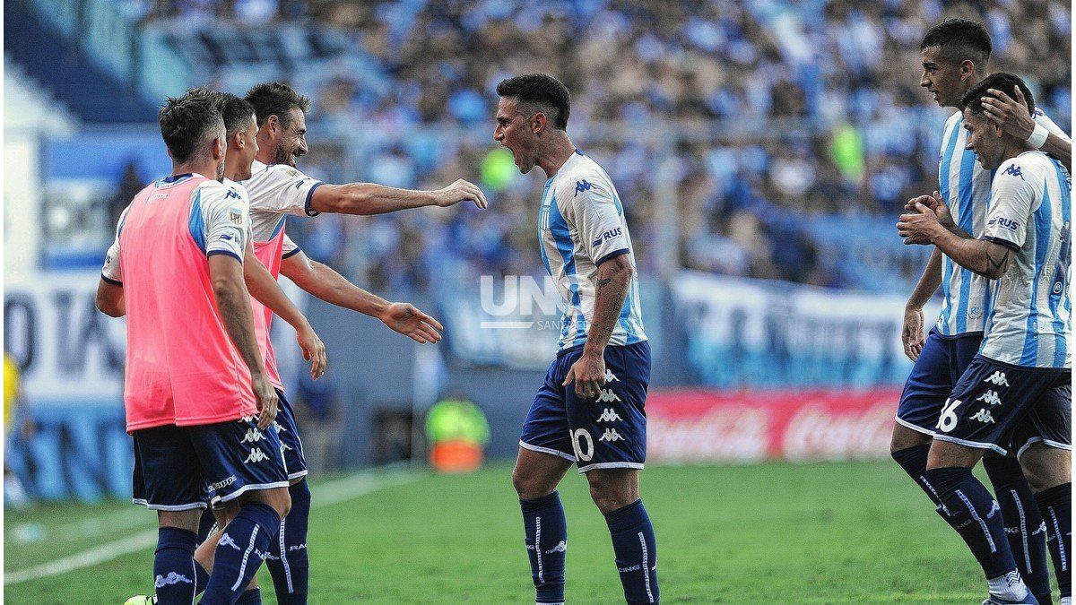 Racing le ganó a Sarmiento y llega entonado al 15 de Abril