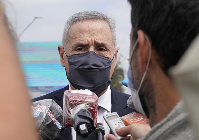 El ex ministro Sain quedó en el ojo de la tormenta.