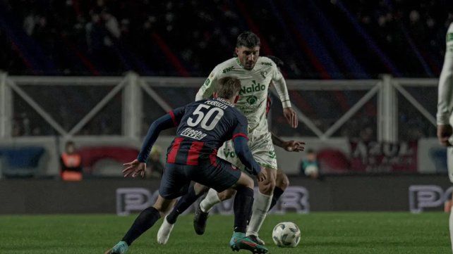 Sarmiento se juega todo ante San Lorenzo en Junín Sarmiento se juega todo ante San Lorenzo en Junín