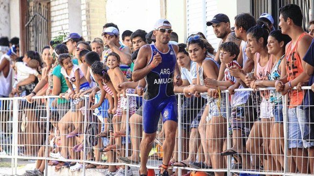 El Triatlón de La Paz, la prueba que enorgullece a una ciudad