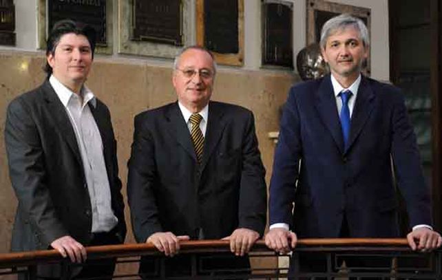Broglia (centro) con los integrantes de la lista del Foro Canallas Unidos
