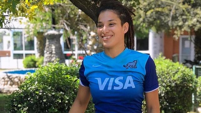 Débora Fretes Hernández lleva a cabo trabajos de gimnasio y resistencia física en la Academia Litoral UAR en Rosario.