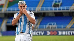 Gino Infantino se sumó al Al Ain de Hernán Crespo