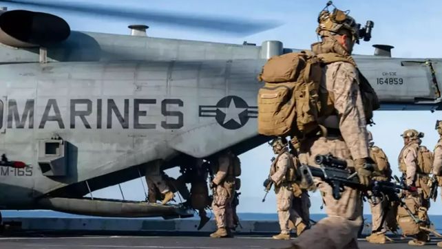 Estados Unidos movilizó miles de marines al estrecho de Ormuz para reabrir el paso petrolero. Inminente crisis energética mundial&nbsp;