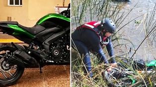 San José: recuperaron moto sumergida en una laguna y un joven fue detenido por encubrimiento
