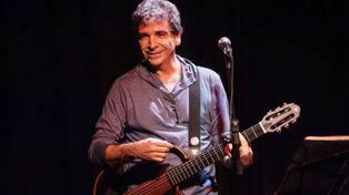 “Dejé de componer con el diario abajo del brazo”, dijo el músico.