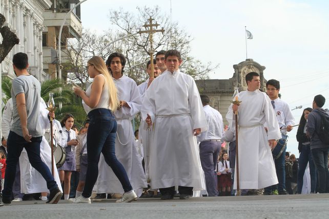 Una imagen de la procesión que se realizó el año pasado frente a la Catedral. Archivo&nbsp;07/10/2017.&nbsp; 