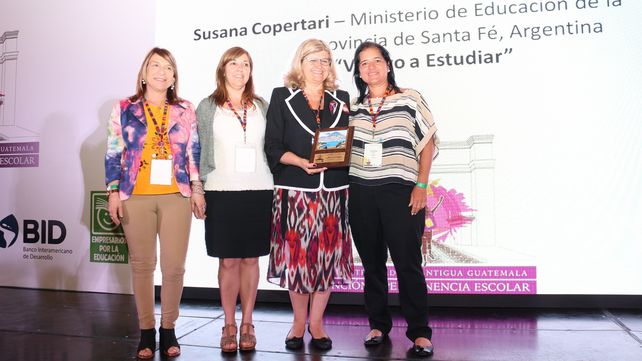 El Plan Vuelvo a Estudiar fue premiado como mejor programa de inclusión socioeducativa de Latinoamérica