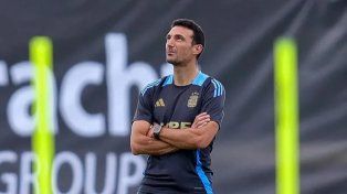 Scaloni sorprendió con quién usará la 10 en la Selección Argentina ante Uruguay y Brasil