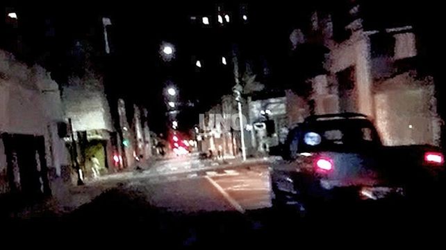 La oscuridad en las calles de la ciudad