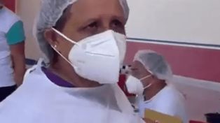 Coronavirus: polémica por un video en donde una enfermera dice que usa la misma jeringa 10 veces