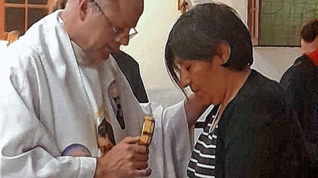 Paraná: robaron reliquia del Padre Pío de la parroquia Santo Domingo