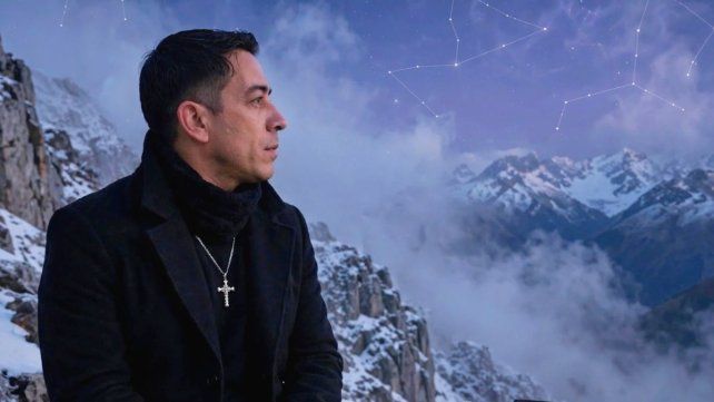 Lucio Albirosa presenta su nuevo libro de poemas en Villaguay