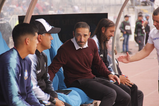 Todos los caminos en Unión conducen a Azconzábal