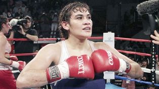 La Tigresa Acuña luchará con Dos Santos por el título supergallo de la OMB