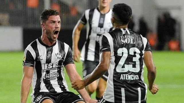 Tomás Molina, una opción para reforzar el ataque de Colón