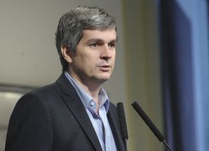 Marcos Peña afirmó que el paro docente responde a una mezquindad política