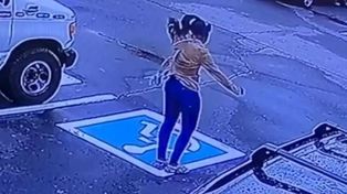 La increíble reacción de una chica al conseguir trabajo se hizo viral