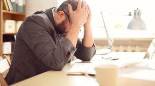 Ordenan indemnizar a un trabajador por síndrome de Burnout