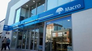 Banco Macro cuenta con 565 sucursales y diariamente brinda servicios a 6 millones de clientes.
