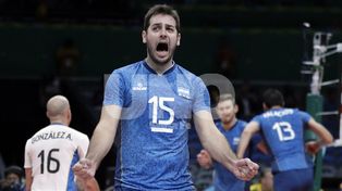 Velasco dio la lista con De Cecco entre los convocados