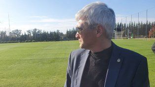 Ricardo Carloni será parte de la delegación argentina de AFA que irá a Londres a presenciar el partido entre Argentina e Italia