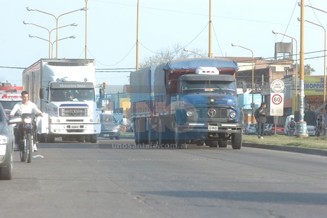 Más de 12 mil vehículos por día