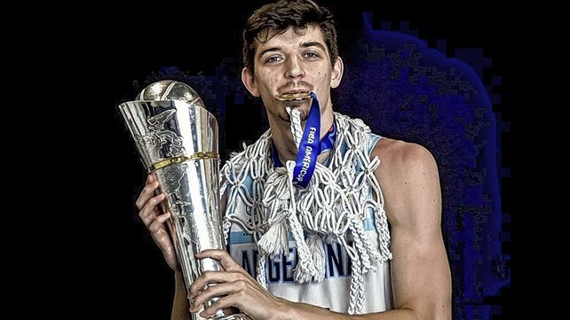 Tomás Chapero es uno de los cuatro jugadores santafesinos campeones de la AmeriCup con Argentina.