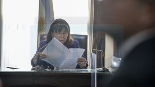 Este mediodía la jueza Federal Lilia Carnero dio a conocer su veredicto con respecto a la causa Waigel.