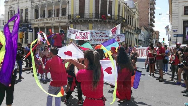 Contundente reclamo de la Asamblea por el Derecho a la Cultura de Paraná