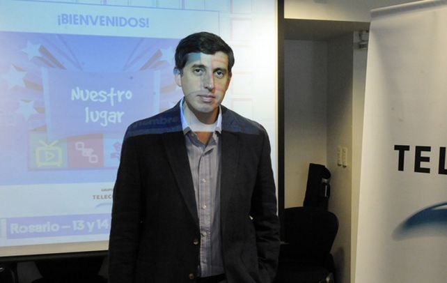 El gerente de la compañía telefónica. Roberto Dabusti impulsa el uso responsable de la tecnología.