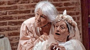 Extraña fuga de la anciana y su criada se presenta en Casa Boulevard